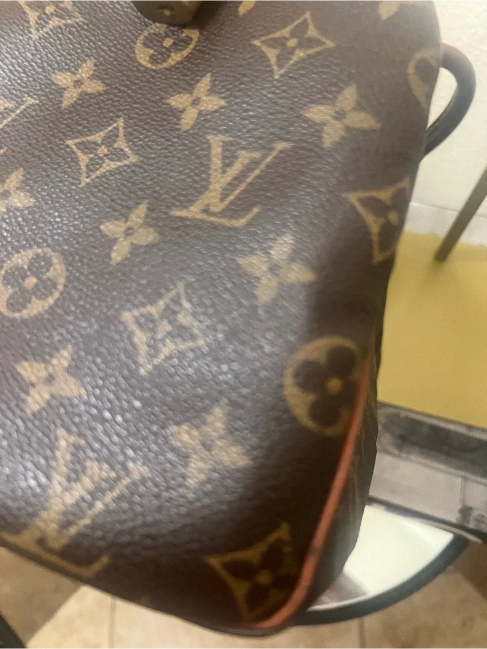 Louis Vuitton Monogram Canvas Satchel with Tan Leather Handles speedy 30